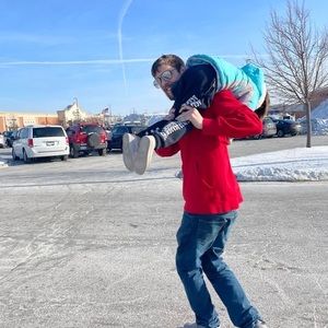 Meet your Posher, Calvin